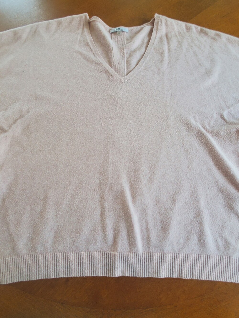 Milano Men's V-Neck Lightweight Sweater in Light Pink